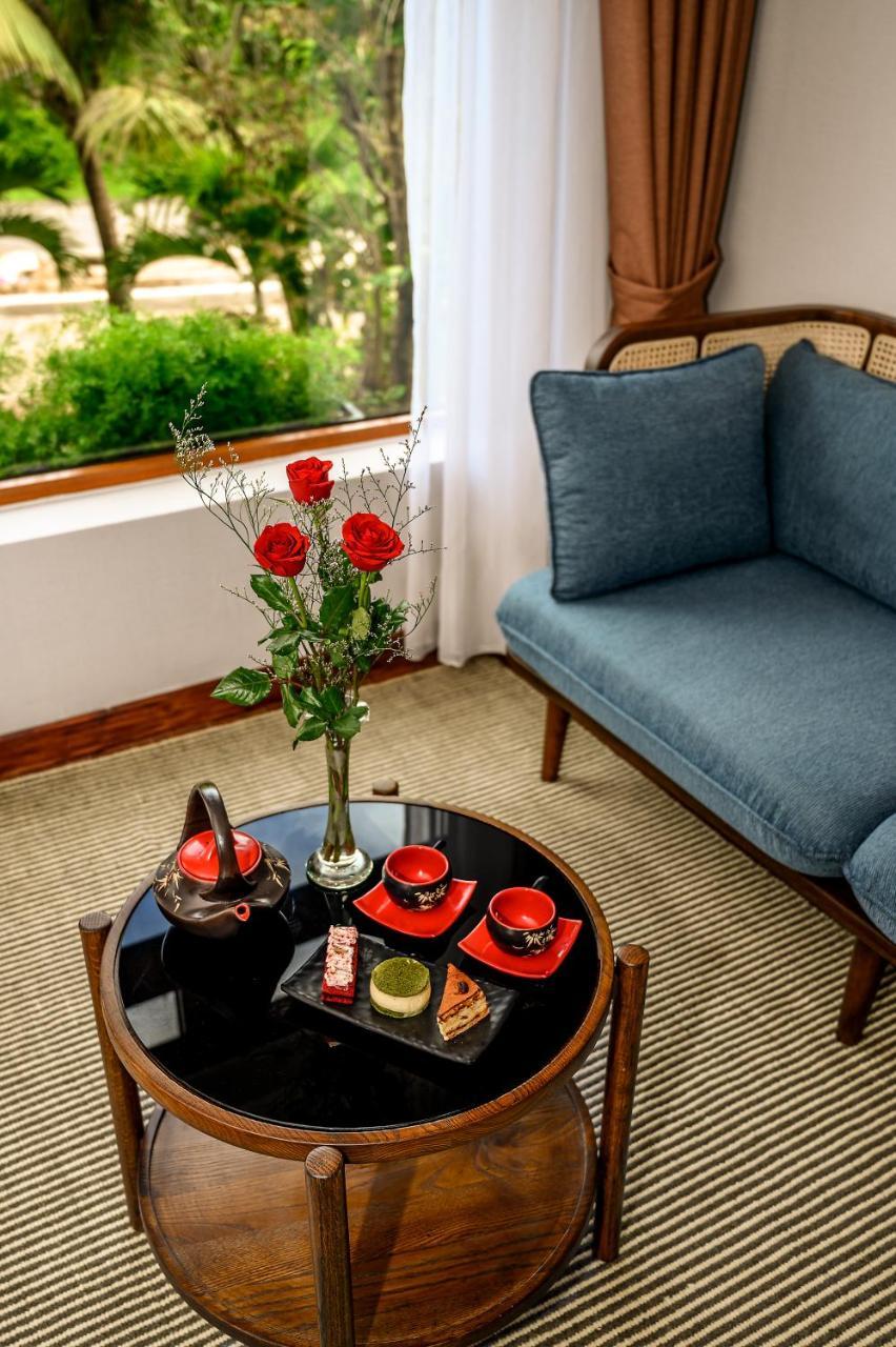 The Blossom Hoi An Ocean Front Hotel & Spa Dış mekan fotoğraf
